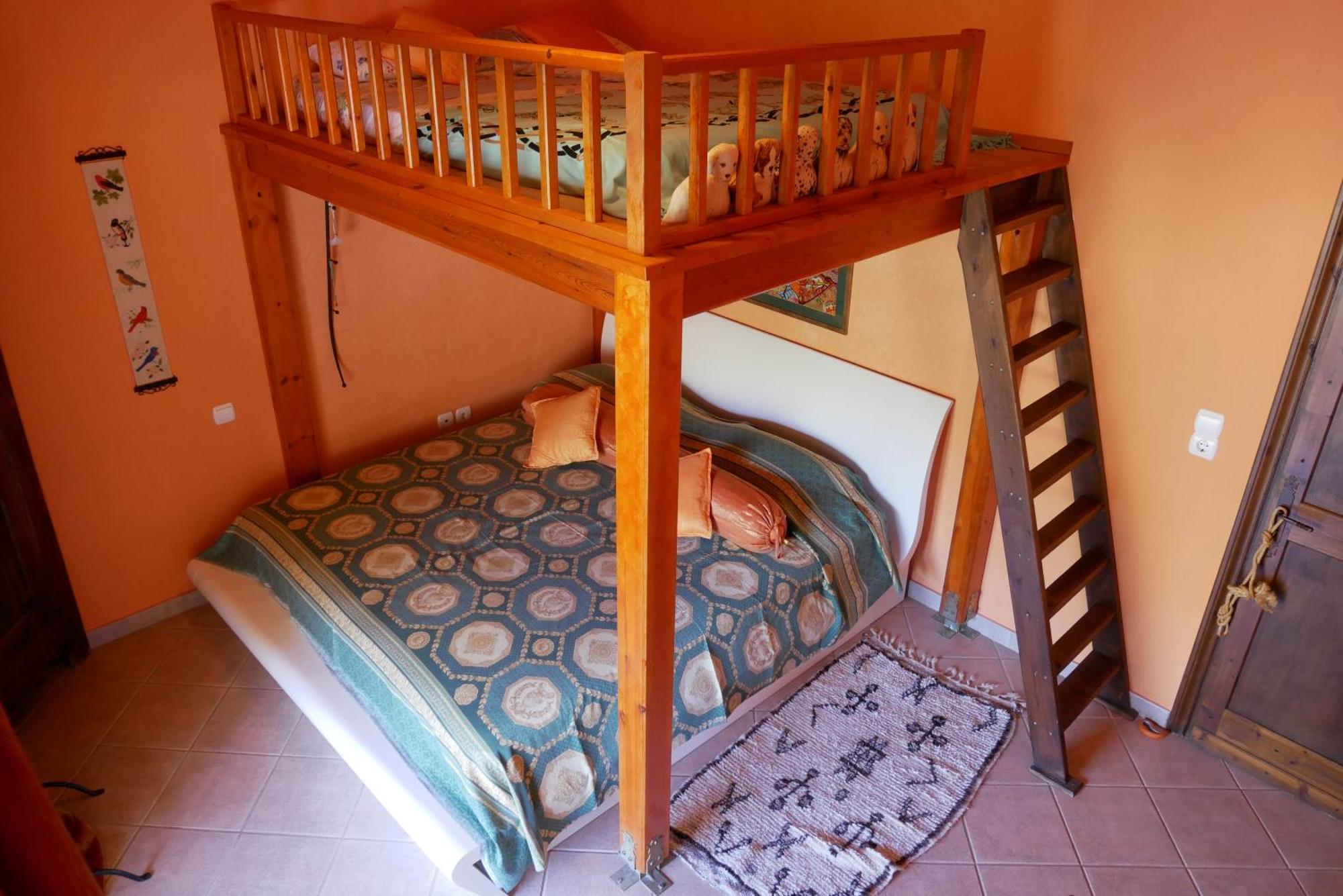 Casa Di Luce Bed & Breakfast Agia Marina  ภายนอก รูปภาพ