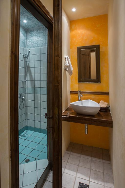 Casa Di Luce Bed & Breakfast Agia Marina  ภายนอก รูปภาพ