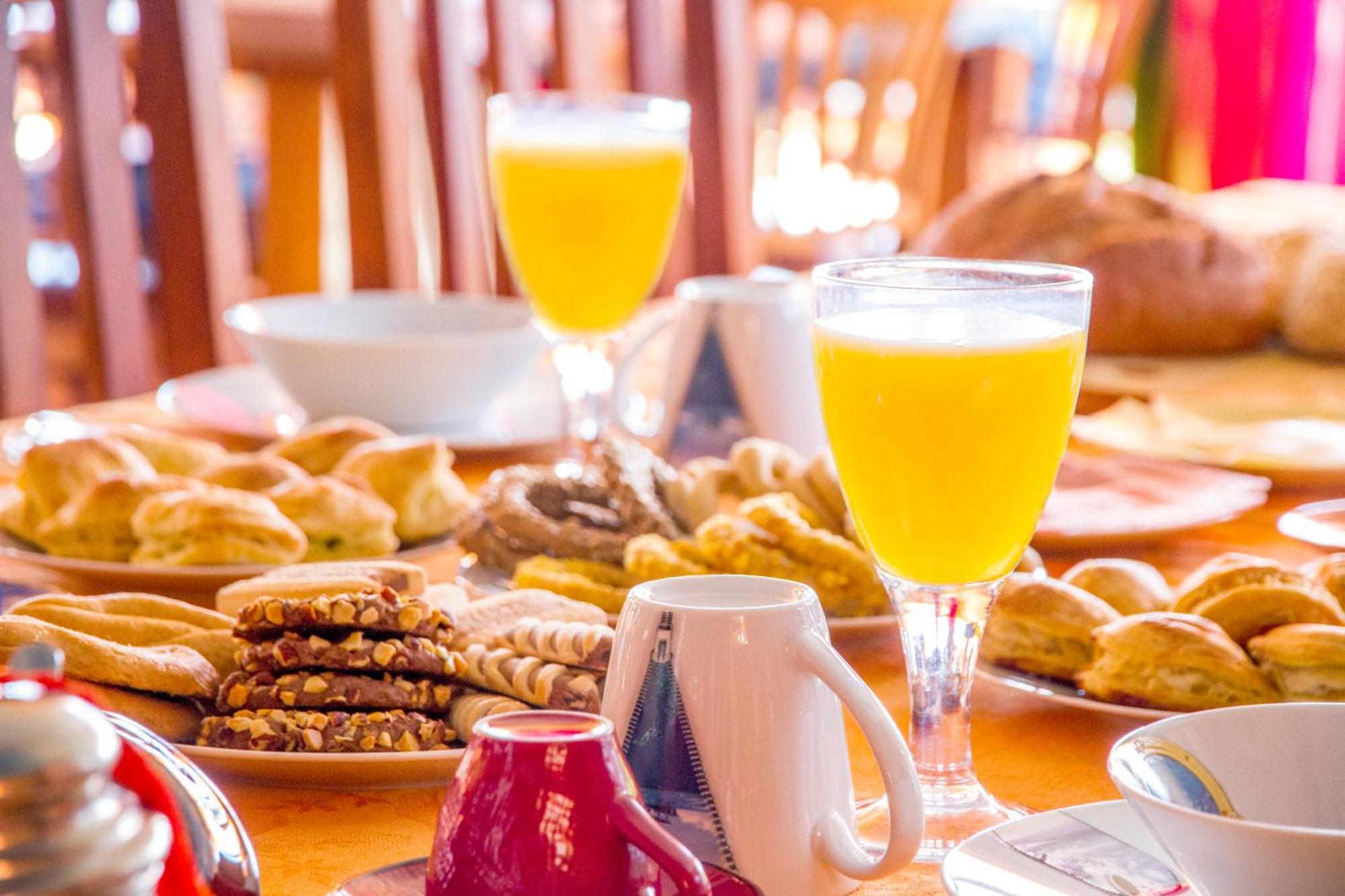 Casa Di Luce Bed & Breakfast Agia Marina  ภายนอก รูปภาพ